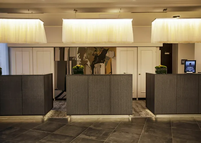 Renaissance Otel Düsseldorf