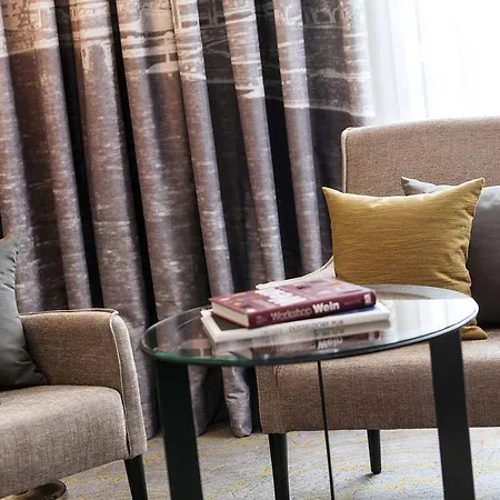 Renaissance Ντίσελντορφ