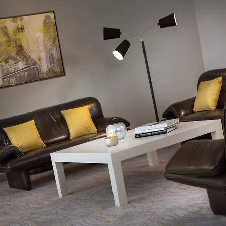 Renaissance מלון