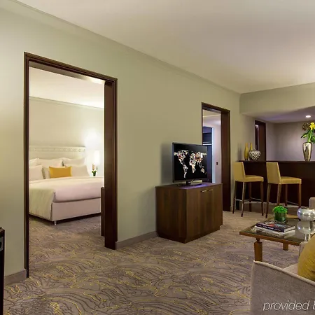 Renaissance 4* Dusseldorf