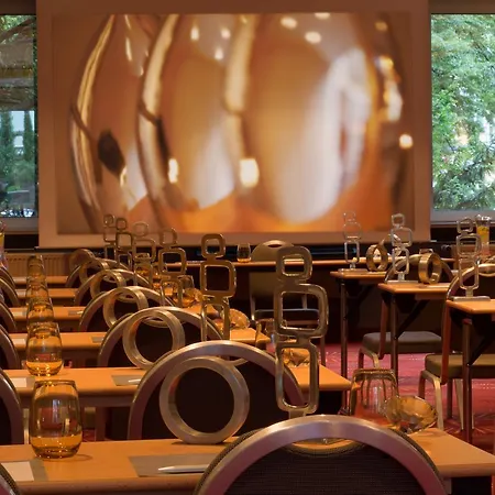 Renaissance Hotel Dusseldorf