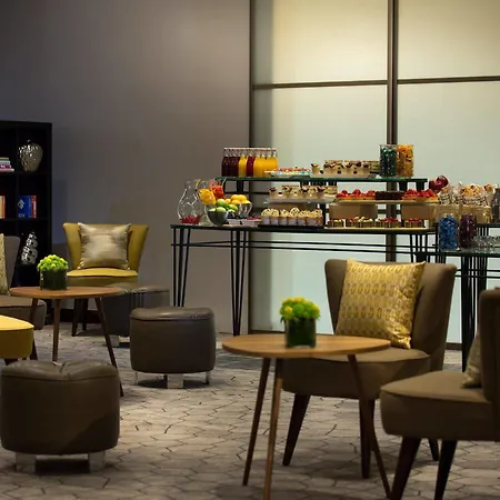 Renaissance Hotel Dusseldorf