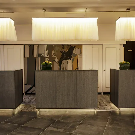 Renaissance Hotel Dusseldorf