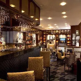 Renaissance 4* Dusseldorf