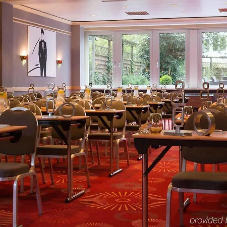 Renaissance ホテル デュッセルドルフ