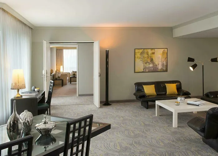 Renaissance 4* Düsseldorf